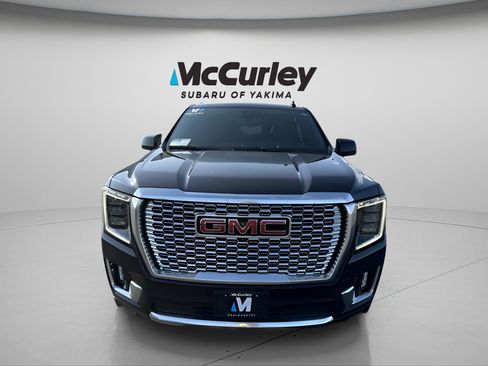 Used 2022 GMC Yukon XL Denali image 9