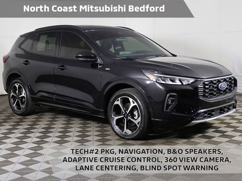 Used 2023 Ford Escape ST-Line Select w/ Tech Pack #2 AWD/4WD image 1