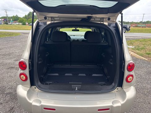 Used 2009 Chevrolet HHR LS FWD image 20