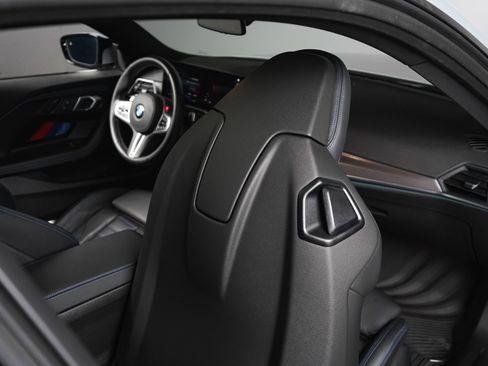 Used 2024 BMW M2 w/ Lighting Package RWD image 82