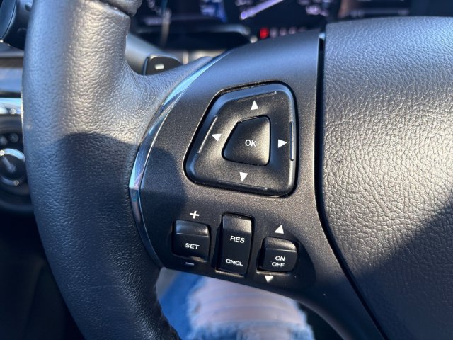 Used 2015 Lincoln MKS AWD w/ Equipment Group 101A image 23