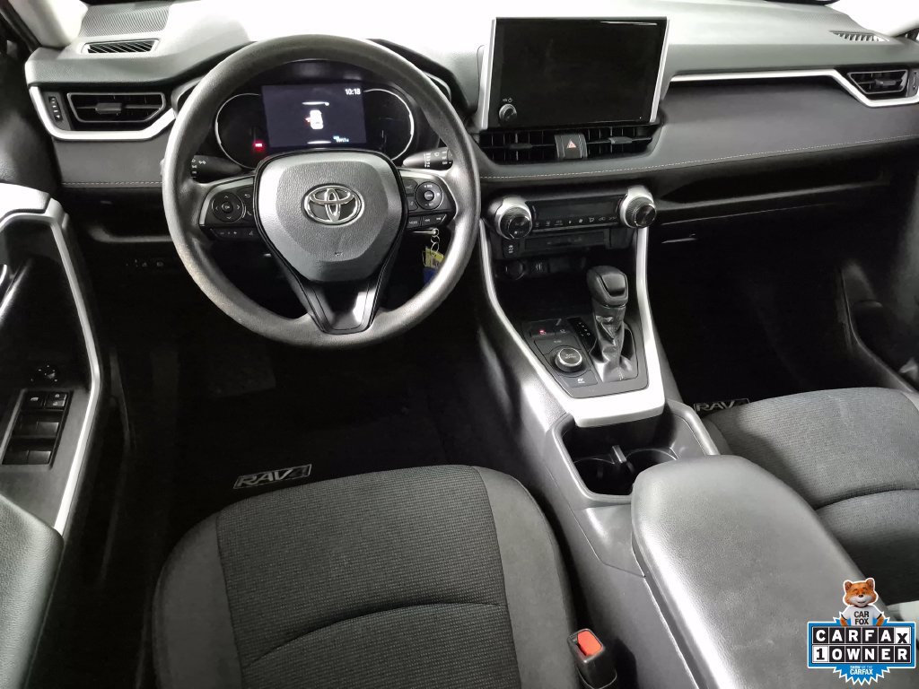 Used 2023 Toyota RAV4 LE AWD/4WD image 10