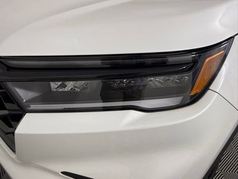 Used 2024 Honda Pilot TrailSport image 12
