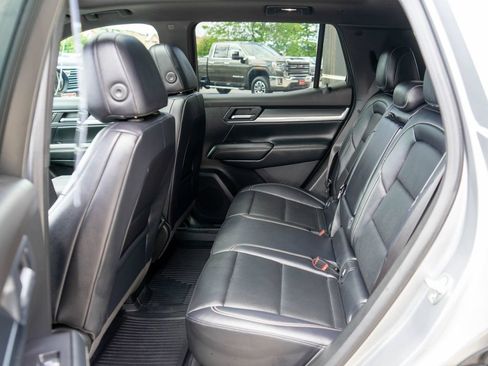 Used 2026 GMC Terrain Elevation w/ Elevation Premium Package AWD/4WD image 13
