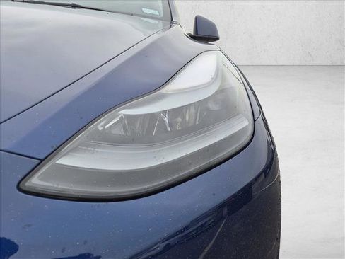 Used 2024 Tesla Model Y Long Range AWD/4WD image 11