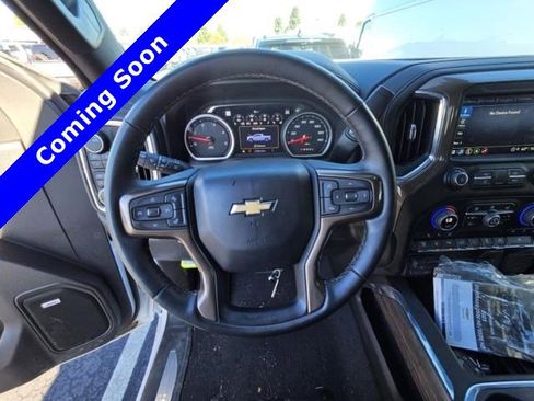 Used 2023 Chevrolet Silverado 3500 High Country image 8