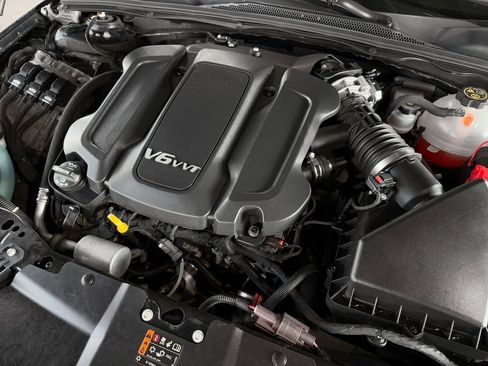 Used 2019 Buick Regal GS image 40