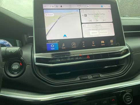 Certified 2022 Jeep Compass Limited w/ (RED) Package image 28