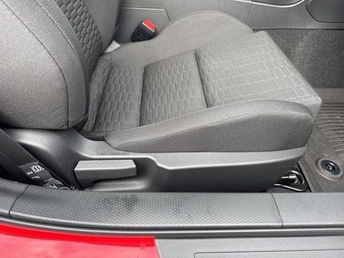 Used 2022 Toyota GR86 w/ ALL Weather Mat Package (TMS) RWD image 24