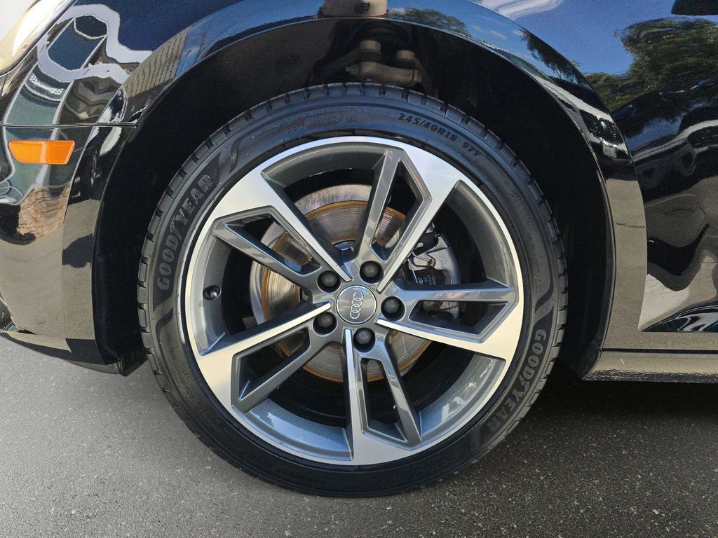 Used 2019 Audi A4 2.0T Premium FWD image 36