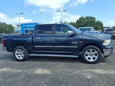 Used 2018 RAM 1500 Lone Star AWD/4WD image 4