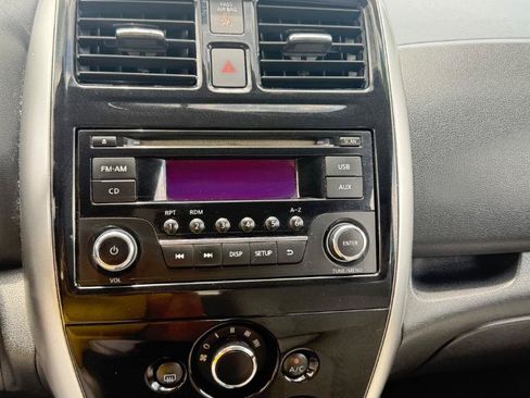 Used 2015 Nissan Versa Note SV FWD image 11