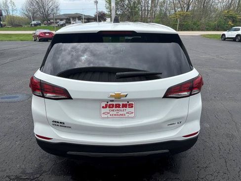 Used 2023 Chevrolet Equinox LT AWD/4WD image 4
