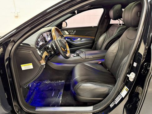 Used 2014 Mercedes-Benz S 550 Sedan image 26