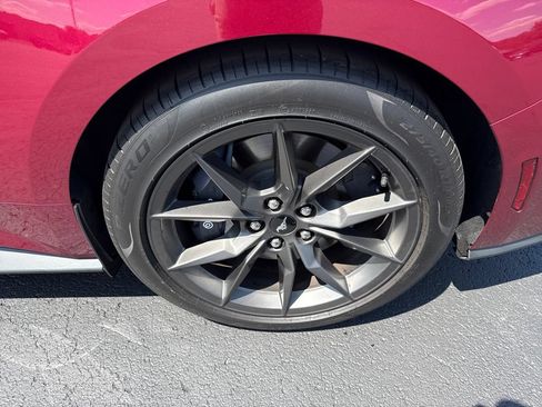 Used 2025 Ford Mustang Dark Horse RWD image 21