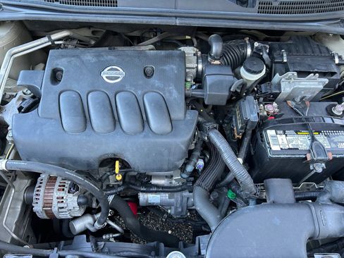 Used 2009 Nissan Sentra 2.0 S FWD image 28