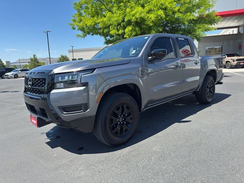 Used 2026 Nissan Frontier SV w/ All-Weather Content Package AWD/4WD image 5
