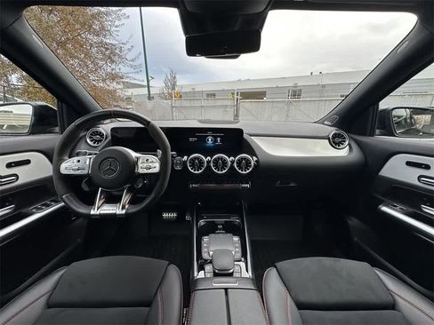 Used 2023 Mercedes-Benz GLA 45 AMG 4MATIC image 9