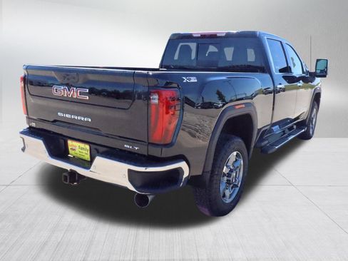New 2026 GMC Sierra 3500 SLT w/ SLT Premium Package AWD/4WD image 7