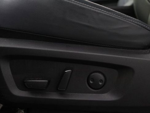 Used 2024 Mitsubishi Outlander SE Black Edition image 12