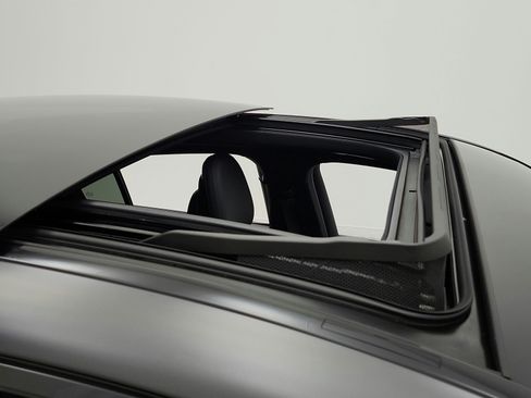 Certified 2026 Mercedes-Benz GLC 300 4MATIC image 19