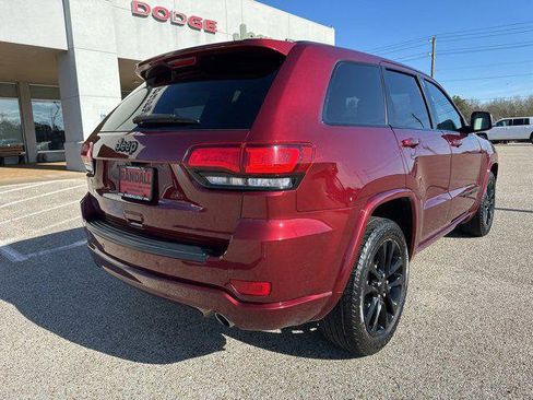 Certified 2021 Jeep Grand Cherokee Laredo X image 7