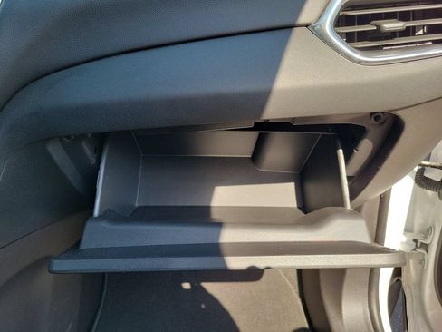 Used 2024 Chevrolet Equinox LT FWD image 38