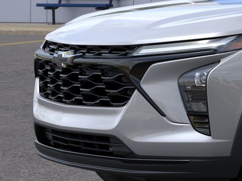New 2026 Chevrolet Trax LT w/ Driver Confidence Package FWD image 16