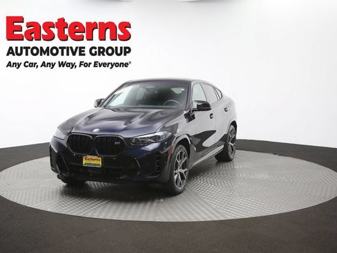 Used 2025 BMW X6 M60i AWD/4WD image 57