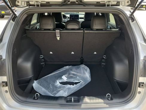 New 2026 Jeep Compass Latitude image 7