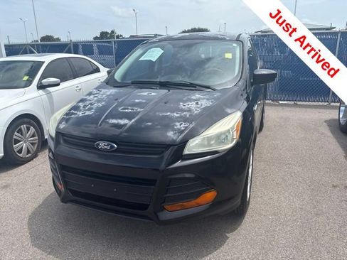 Used 2016 Ford Escape S FWD image 3