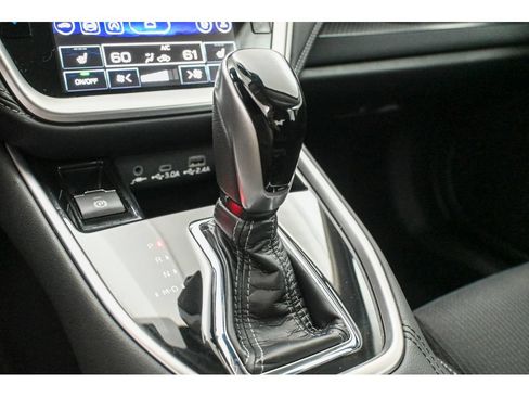 Used 2025 Subaru Legacy Premium AWD/4WD image 38
