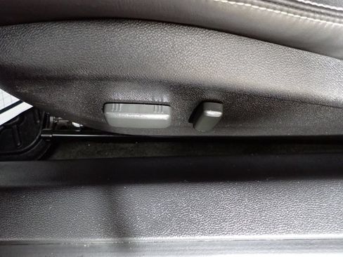 Used 2010 Chevrolet Camaro LT RWD image 23