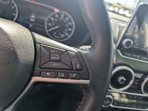 Certified 2023 Nissan Sentra SR w/ SR Premium Package image 18