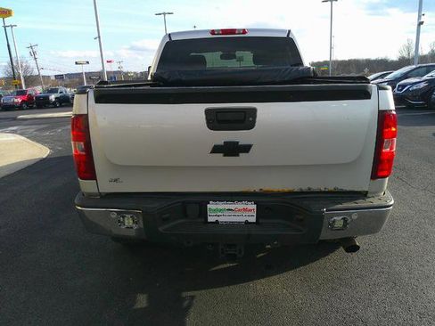 Used 2011 Chevrolet Silverado 1500 LT w/ Z71 Appearance Package image 2