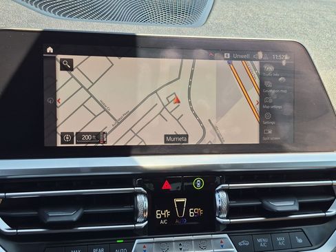 Used 2021 BMW 330i Sedan w/ Convenience Package RWD image 24