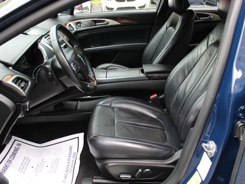 Used 2018 Lincoln MKZ Reserve FWD image 19