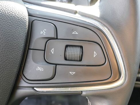 Used 2022 Buick Envision Avenir w/ Technology Package II image 24