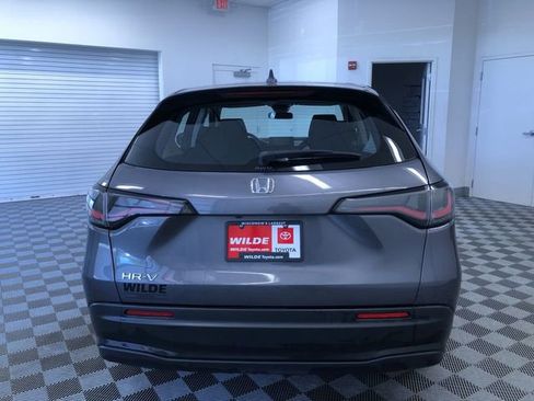 Used 2025 Honda HR-V LX image 13