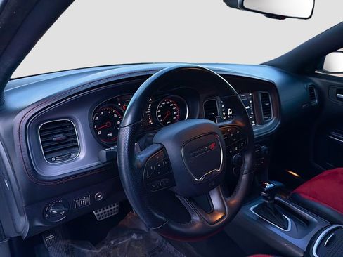 Used 2023 Dodge Charger Scat Pack w/ Plus Group RWD image 9