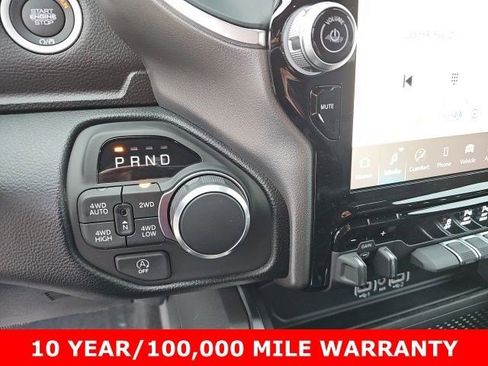 New 2026 RAM 1500 Big Horn AWD/4WD image 23