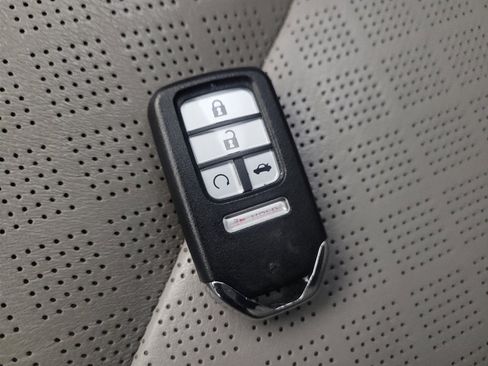 Used 2019 Honda Passport EX-L image 32