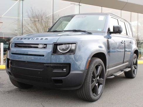 New 2026 Land Rover Defender 110 S image 10