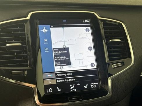 Used 2016 Volvo XC90 T6 Momentum w/ Momentum Plus Package AWD/4WD image 23