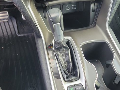 Used 2022 Honda Accord Sport image 28