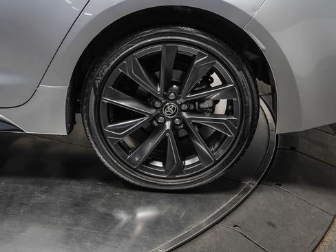 Used 2024 Toyota Corolla SE w/ SE Package FWD image 10