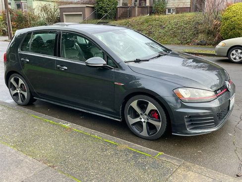 Used 2015 Volkswagen GTI Autobahn w/ Lighting Package (SEL) image 6