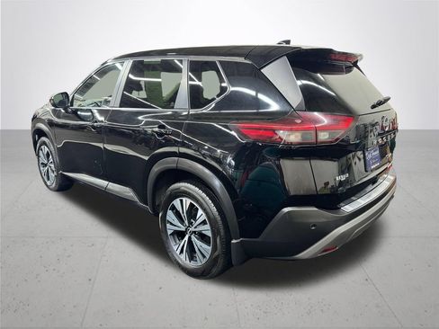 Used 2023 Nissan Rogue SV AWD/4WD image 4