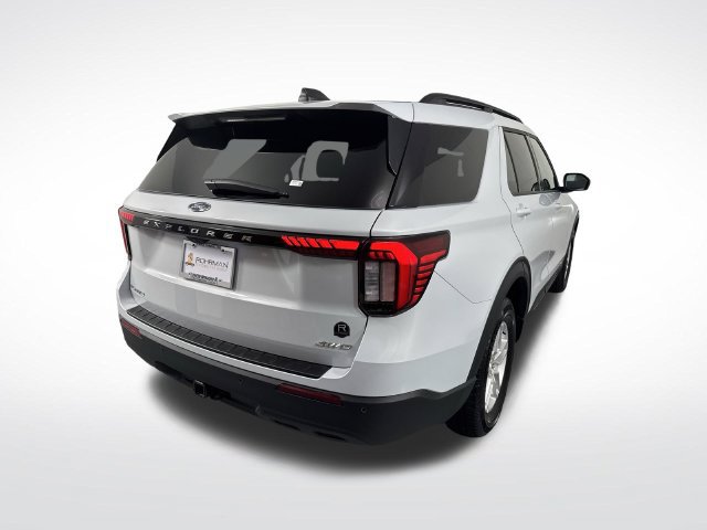 Used 2026 Ford Explorer Active AWD/4WD image 35