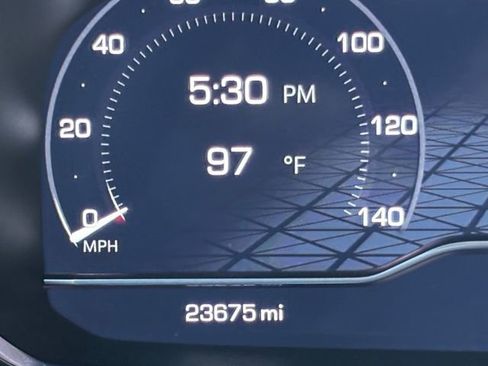 Used 2024 GMC Yukon SLT w/ SLT Premium Package RWD image 35